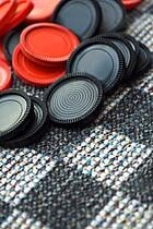 king me Checkers black and red